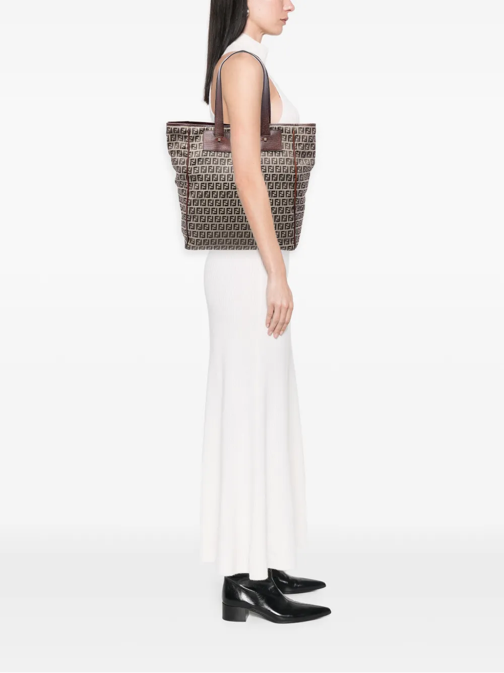 Fendi Pre-owned 2000-2010 Zucchino Canvas Tote Bag in Neutrals, view 2