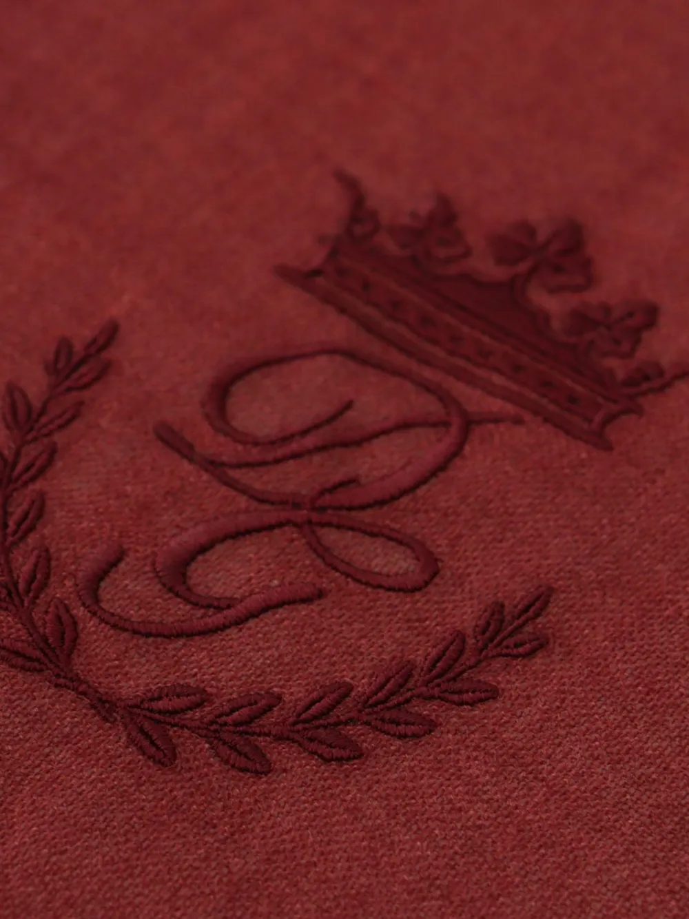 Dolce & Gabbana Sjaal met franje en DG-kroon Rood