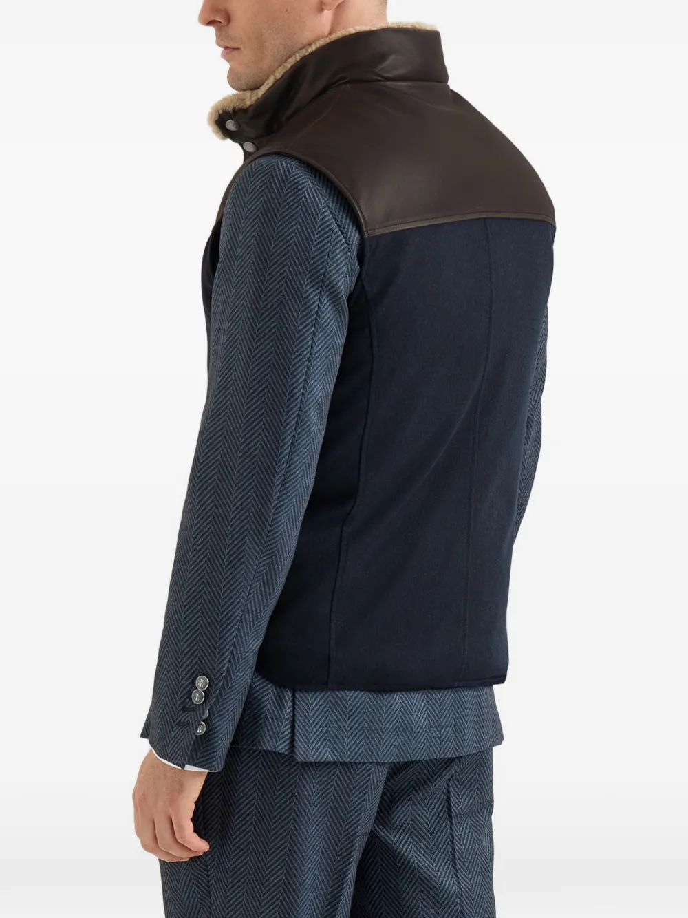 Brunello Cucinelli Gilet met lammy kraag Blauw