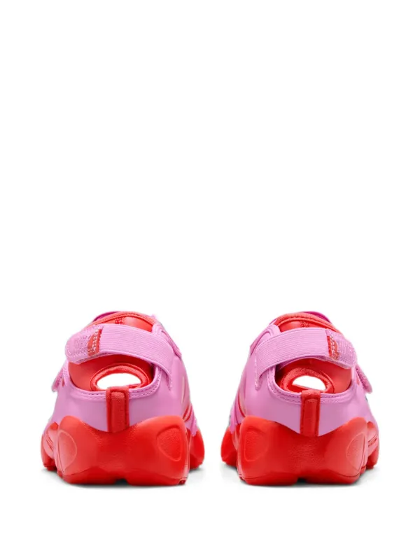 Nike Air Rift polka-dot split-toe Sneakers | Pink | FARFETCH