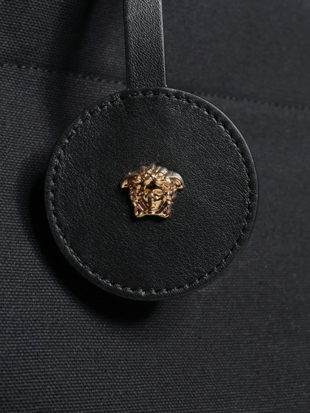 Versace Shopper met studs Zwart