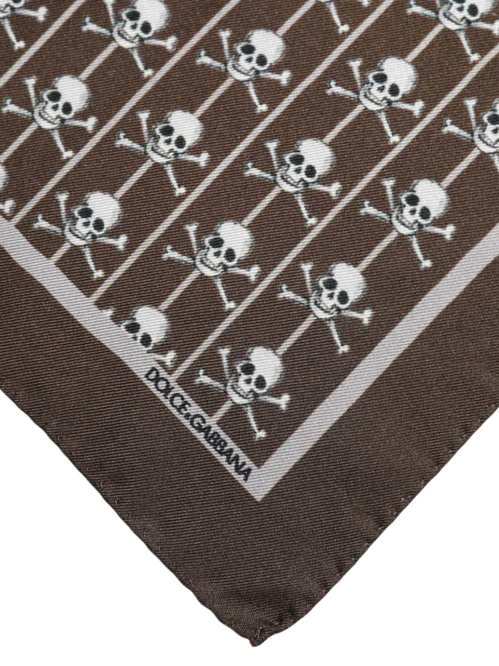 Dolce & Gabbana Zijden pochet met doodskoppatroon Bruin