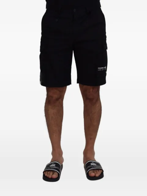 Dolce & Gabbana Cargo corti con applicazione logo