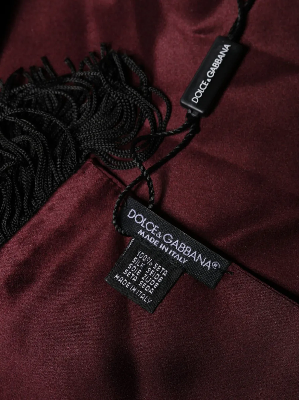 Dolce & Gabbana Satijnen sjaal met franje Rood