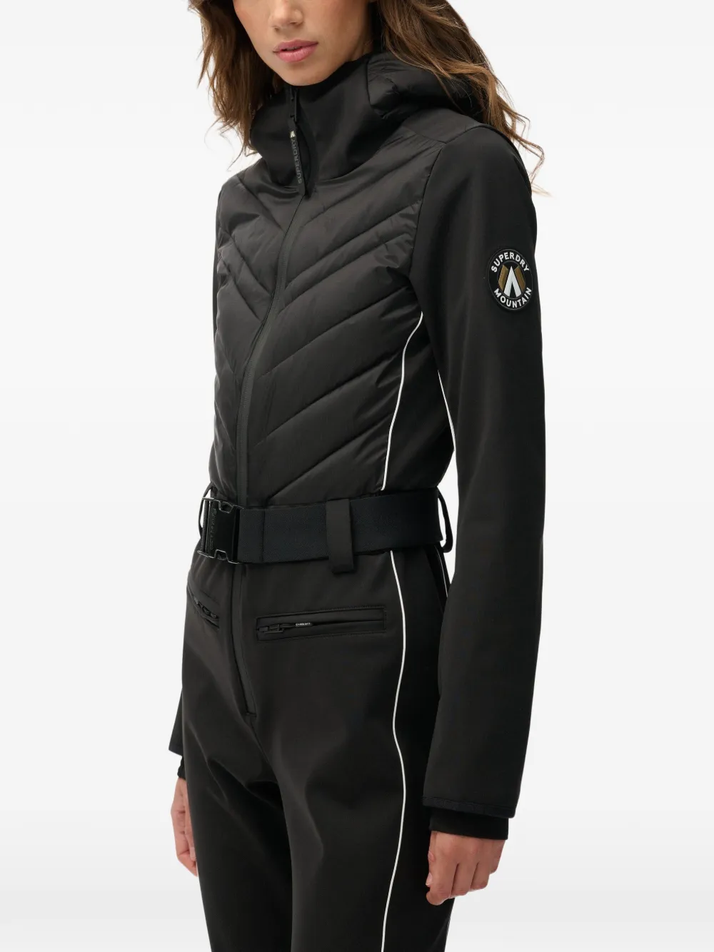 Superdry Luxe quilted belted ski suit - Schwarz