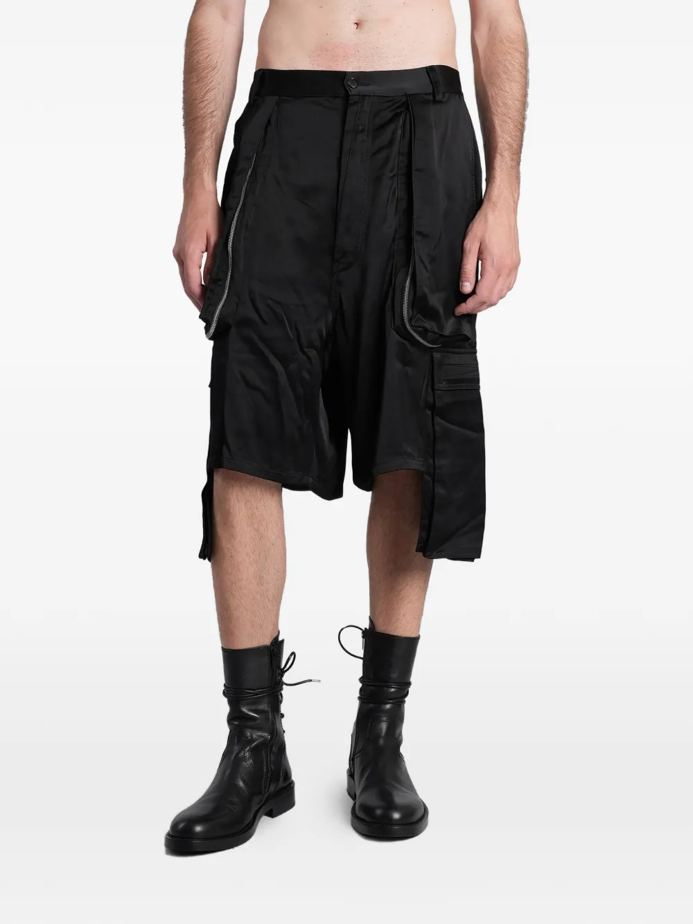 B1ARCHIVE zip-detail cargo shorts - Schwarz