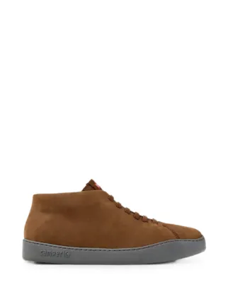 Camper