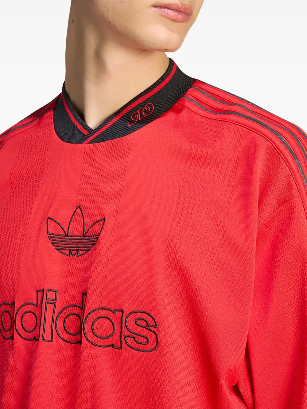 adidas T-shirt met geborduurd logo Rood