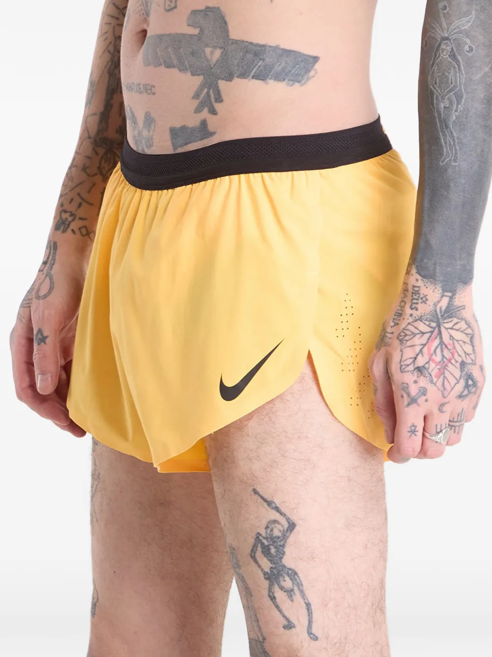 Nike AeroSwift Dri-FIT ADV shorts Geel