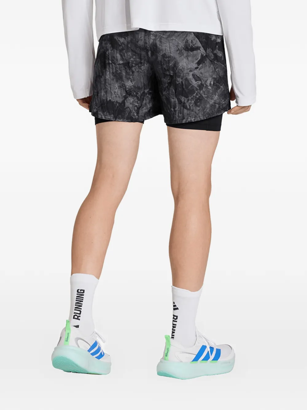 adidas Adi365 spray-dye shorts Zwart