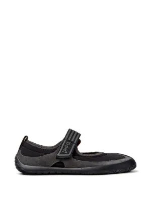 Camper Casi Myra バックル留め バレエシューズ | ブラック | FARFETCH JP