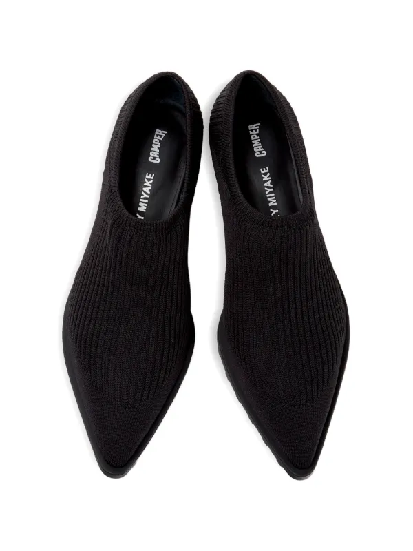 Camper x Issey Miyake Anna Ribbed pointed-toe Loafers | Black
