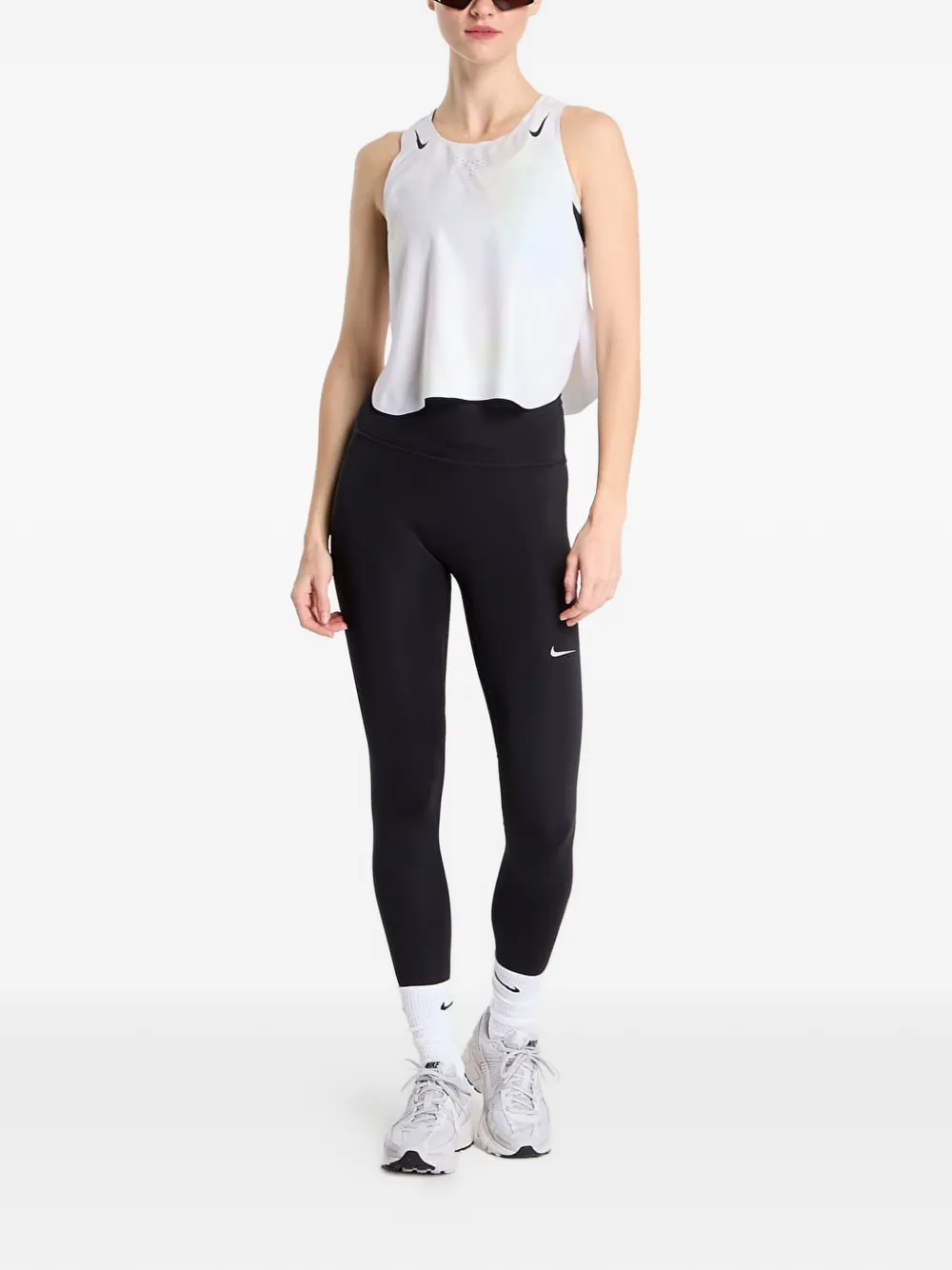 Nike AeroSwift tanktop Wit