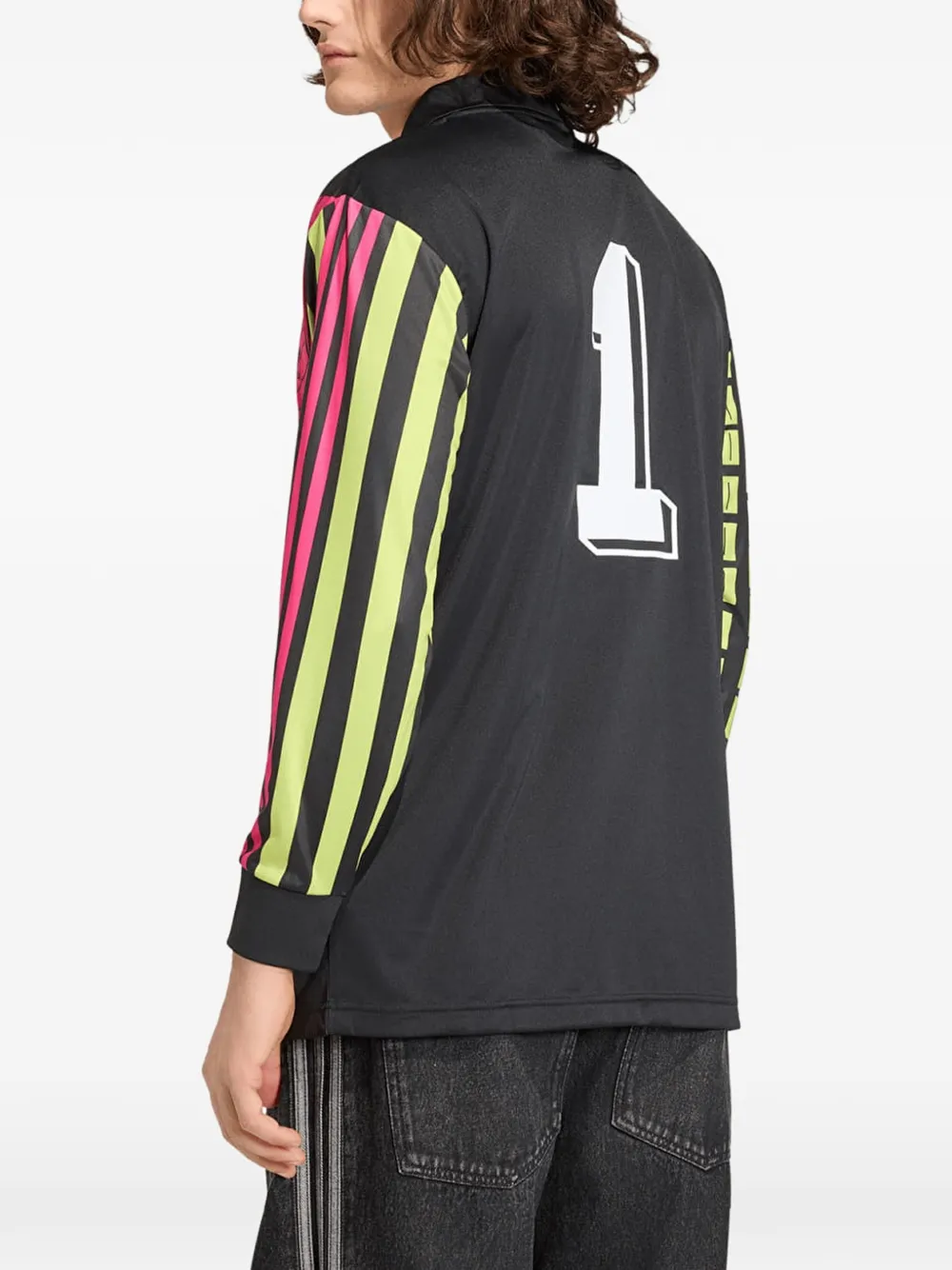 adidas Archive Script T-shirt met lange mouwen en print Zwart
