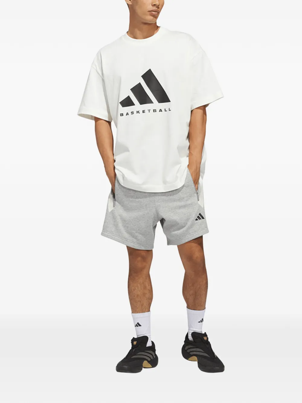 adidas Basketball logo-print T-shirt Wit