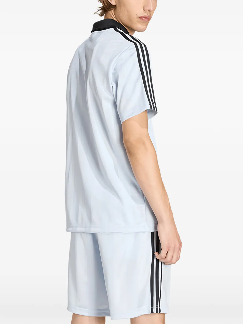 adidas Archive T-shirt met gespreide kraag Wit