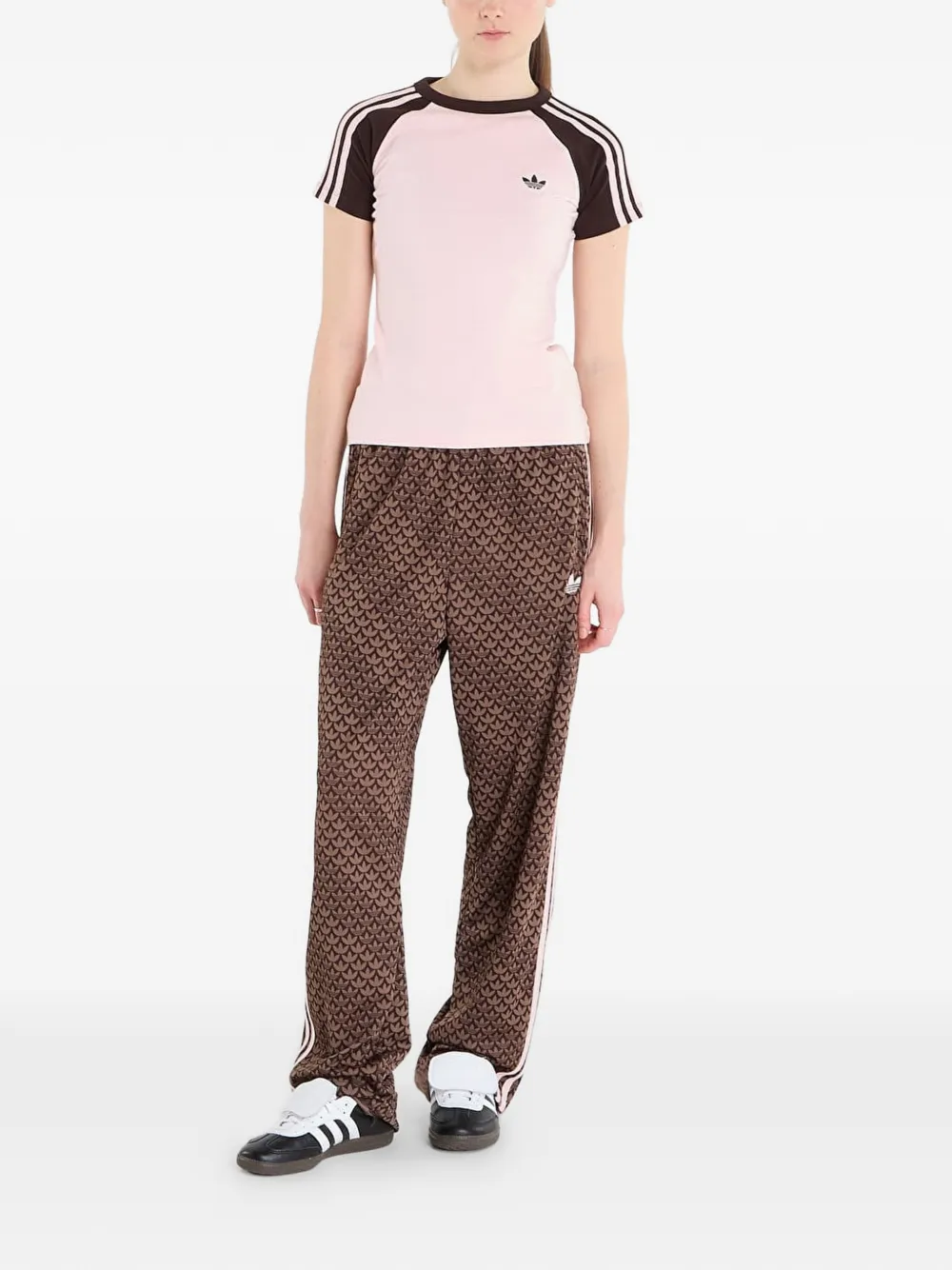 adidas Sst logo-embroidered T-shirt Roze