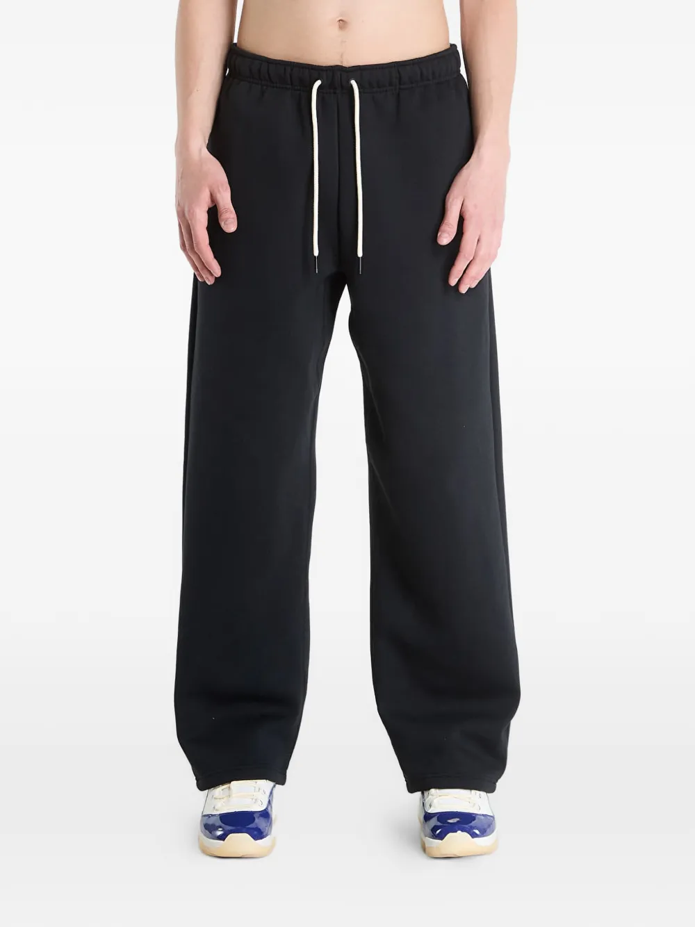 Nike Standard Issue open-hem track pants - Nero