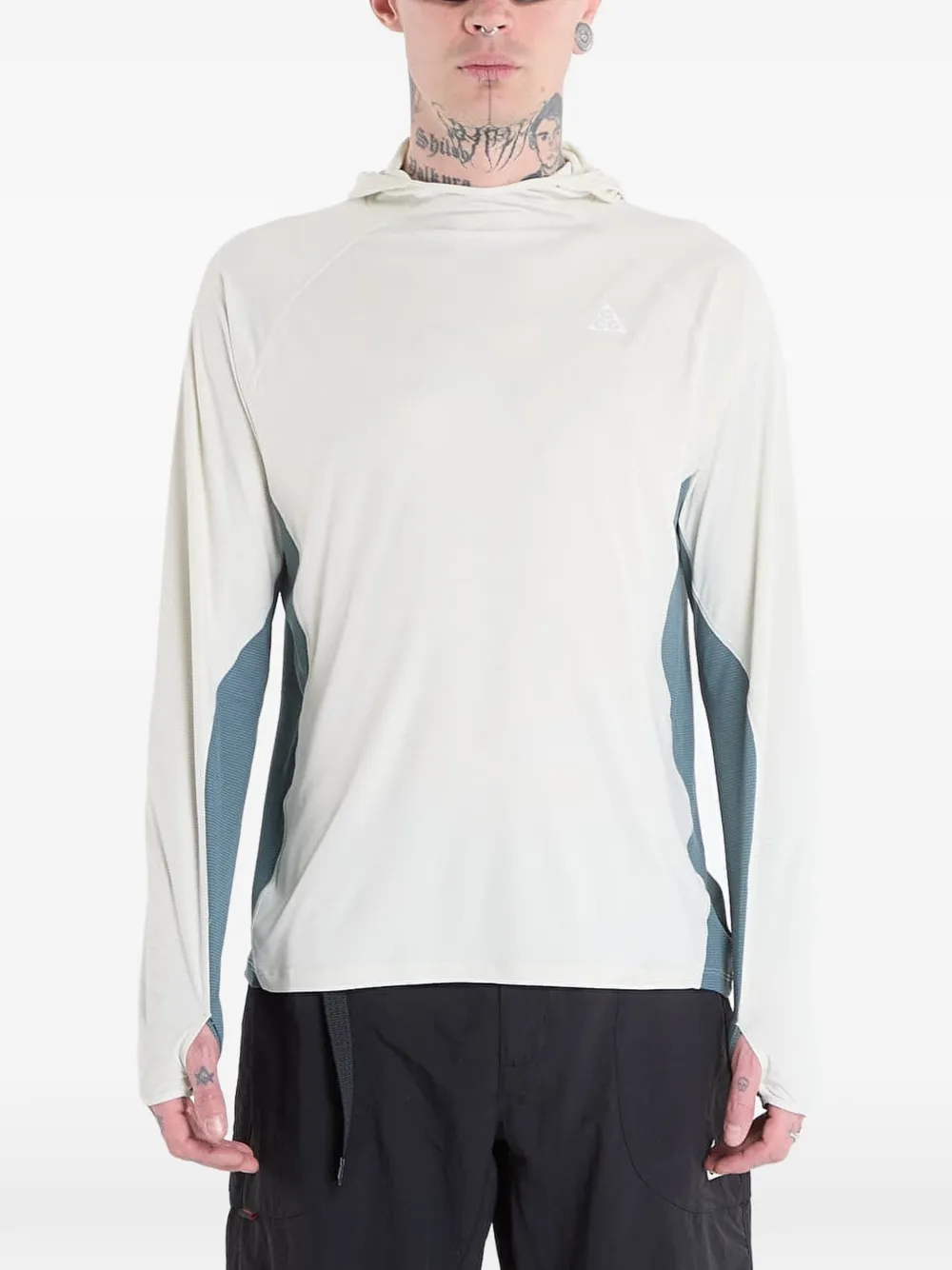 Nike Solar Chase trainingstop met lange mouwen Beige