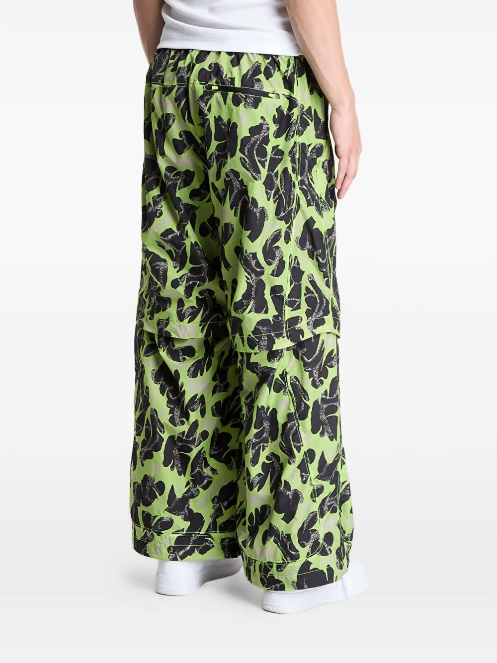 Nike Project F.R.O.G. woven convertible trousers Groen