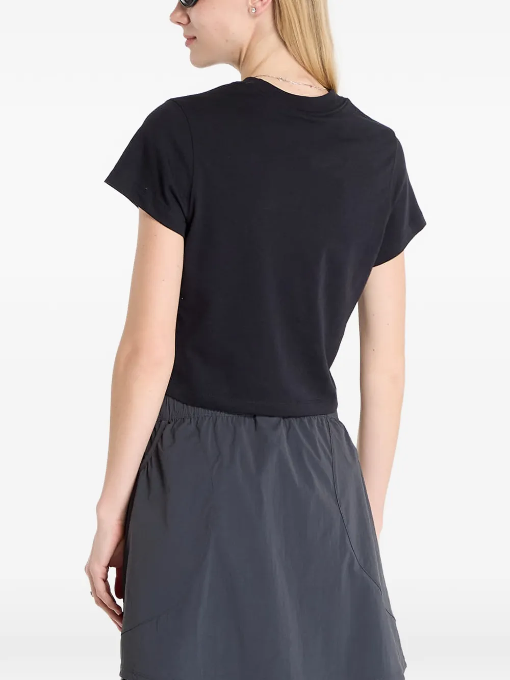 Nike ACG cropped T-shirt Zwart