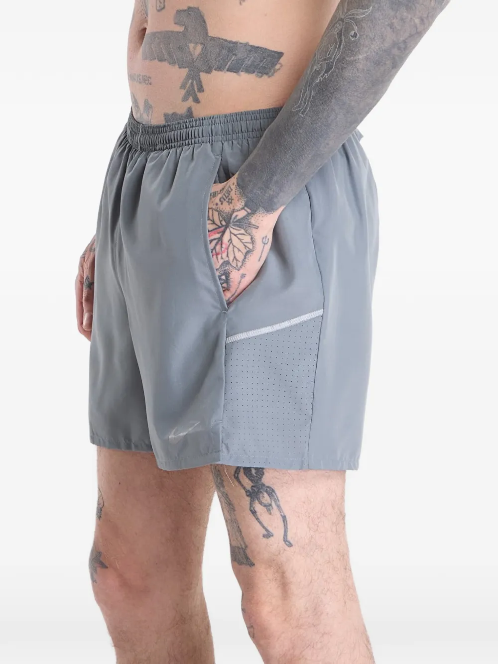 Nike Dri-FIT Miler shorts Grijs