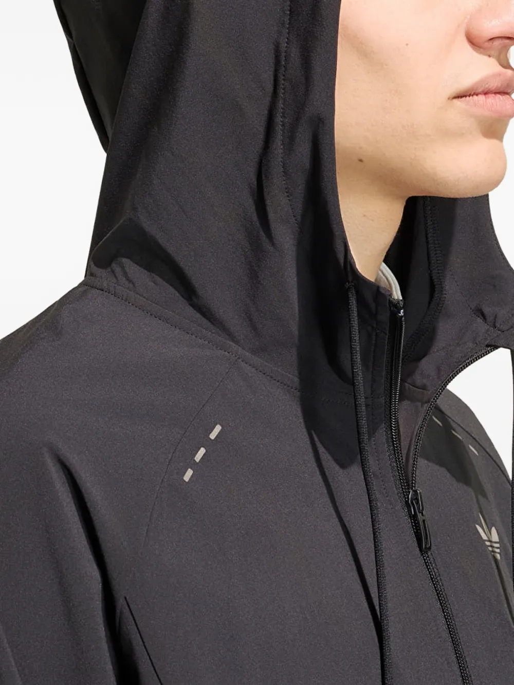 adidas Tech Trefoil Essentials zip-up hoodie Zwart
