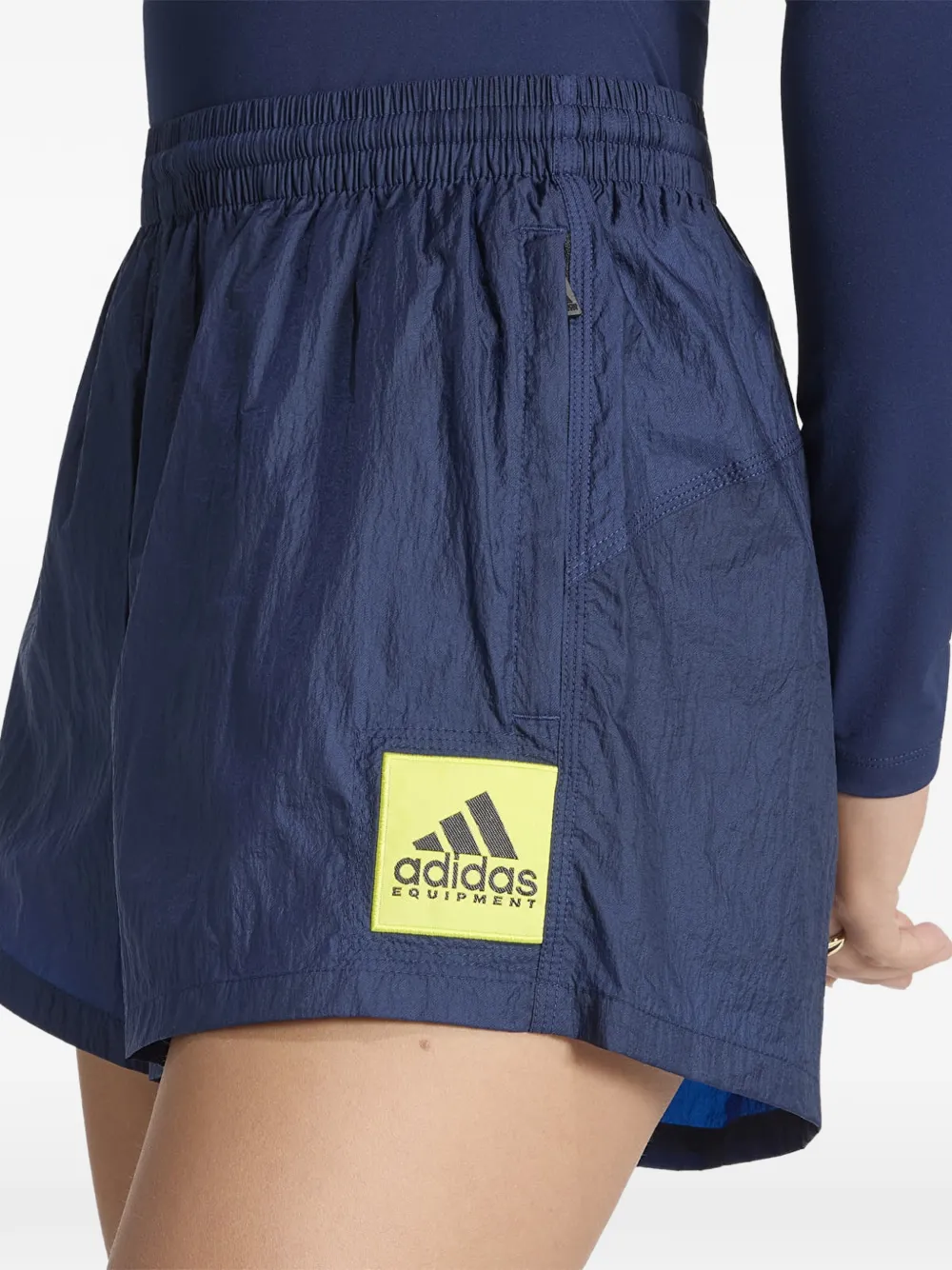 adidas Equipment shorts met logopatch Blauw
