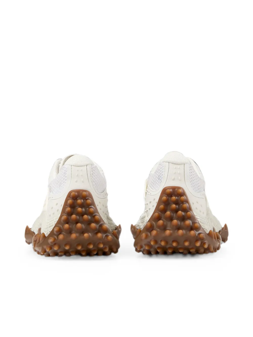 CamperLab Tornado low-top sneakers met chunky zool Beige