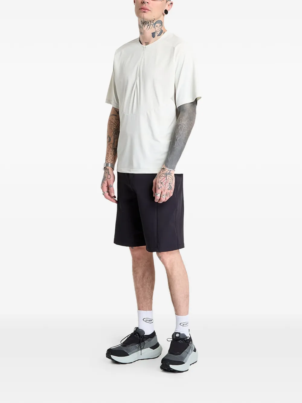 Mammut x Hiking Patrol T-shirt met halve rits Beige