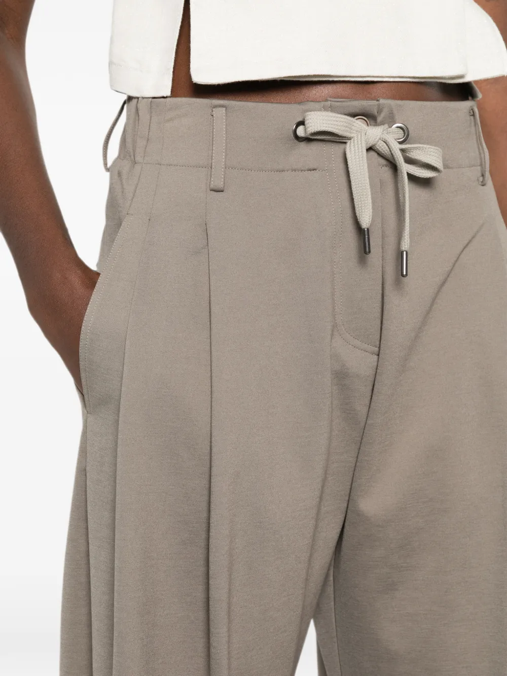Brunello Cucinelli Plooibroek met trekkoord Beige