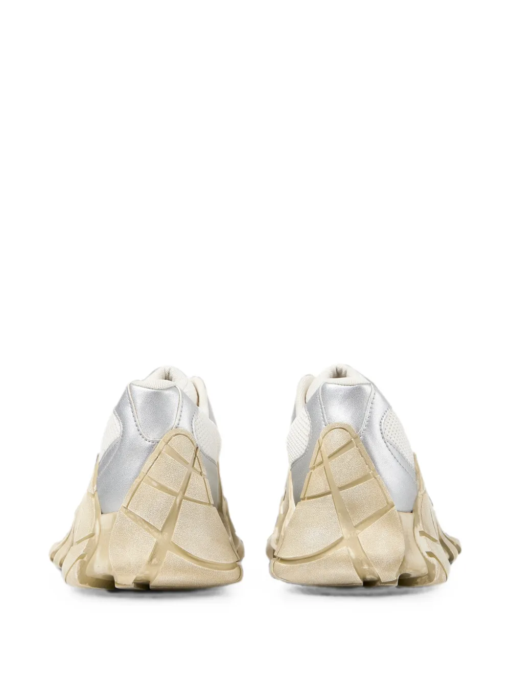 CamperLab Tormenta low-top sneakers met mesh vlak Beige