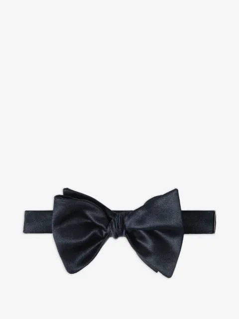Brunello Cucinelli corbata de moño satinada