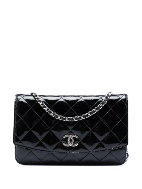 CHANEL Pre-Owned 2011 CC Quilted Patent Brilliant Wallet On Chain crossbody bag