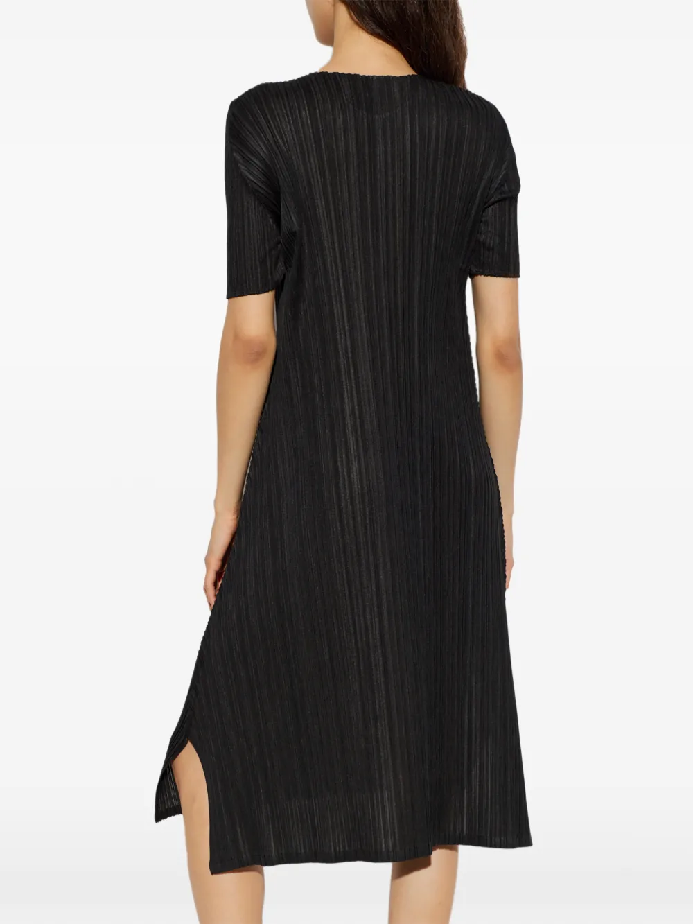Pleats Please Issey Miyake Asymmetrische geplooide jurk met korte mouwen Zwart