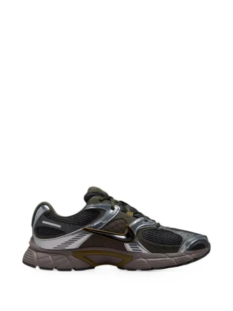 Nike V5 RNR mesh-panel sneakers