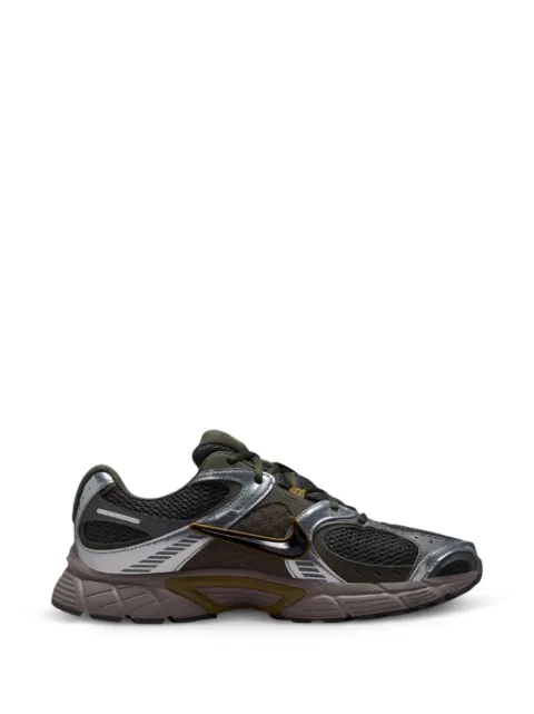 Nike V5 RNR mesh-panel sneakers