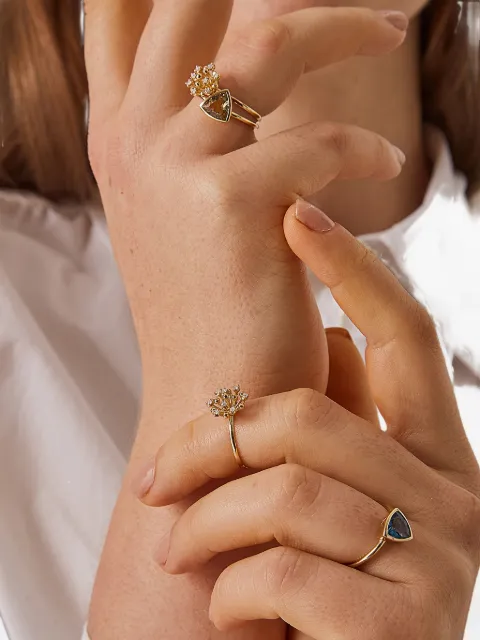 K.STOCKLER Anel Florescer com diamante