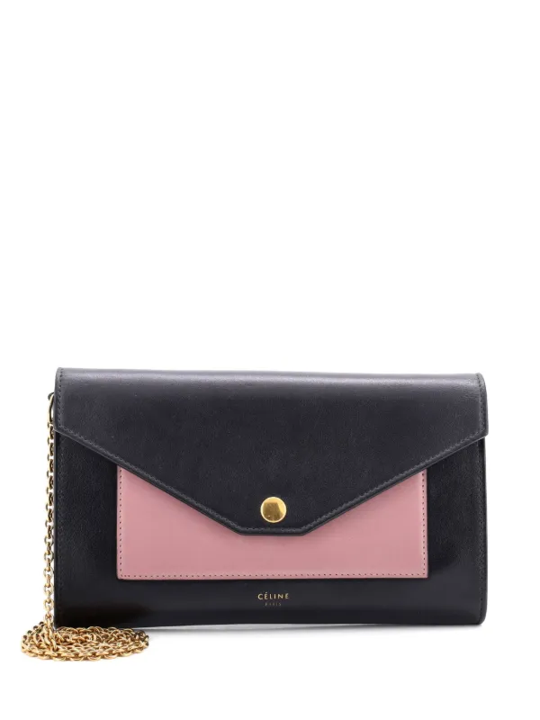 Celine Pre-owned Pocket Envelope Leather Small Shoulder Bag in Black