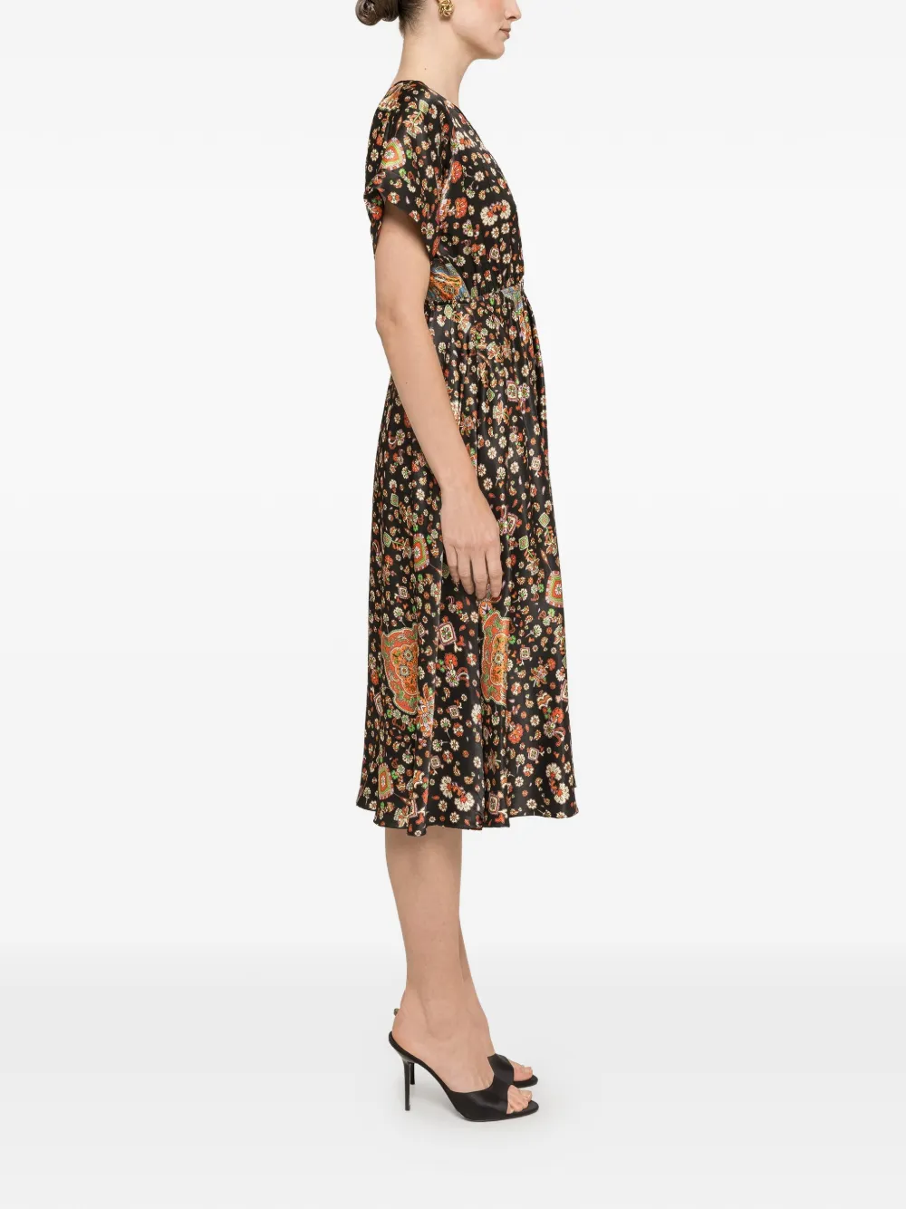 NISSA Viscose jurk met bloemenprint Zwart