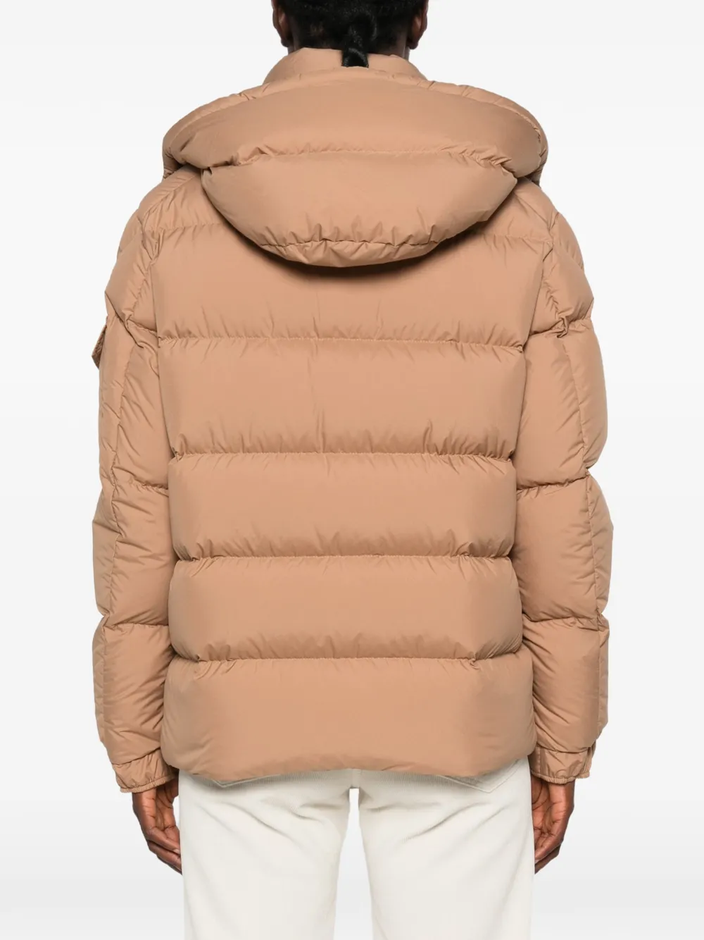 Moncler Maya 70 gewatteerd jack Bruin