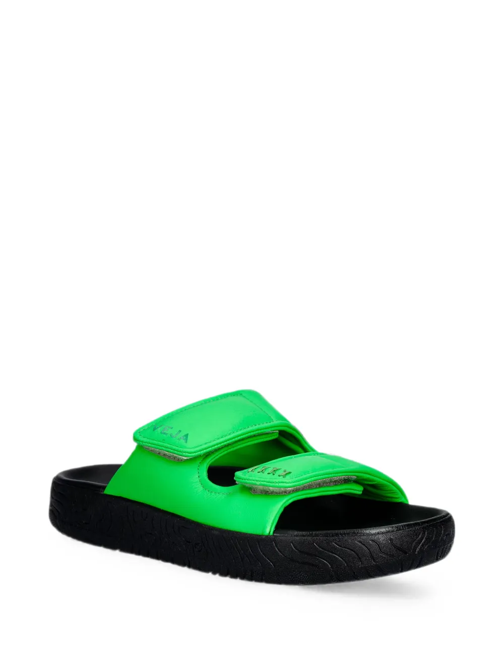 VEJA Etna Bold leather absinthe Groen