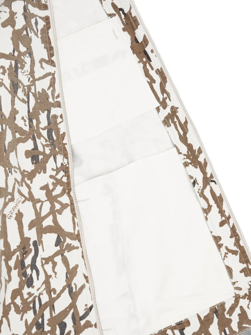 Gramicci Jack met abstracte print Wit