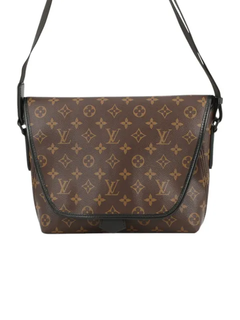 Louis Vuitton Pre-Owned 2000-2026 Monogram Macassar Magnetic Messenger crossbody bag