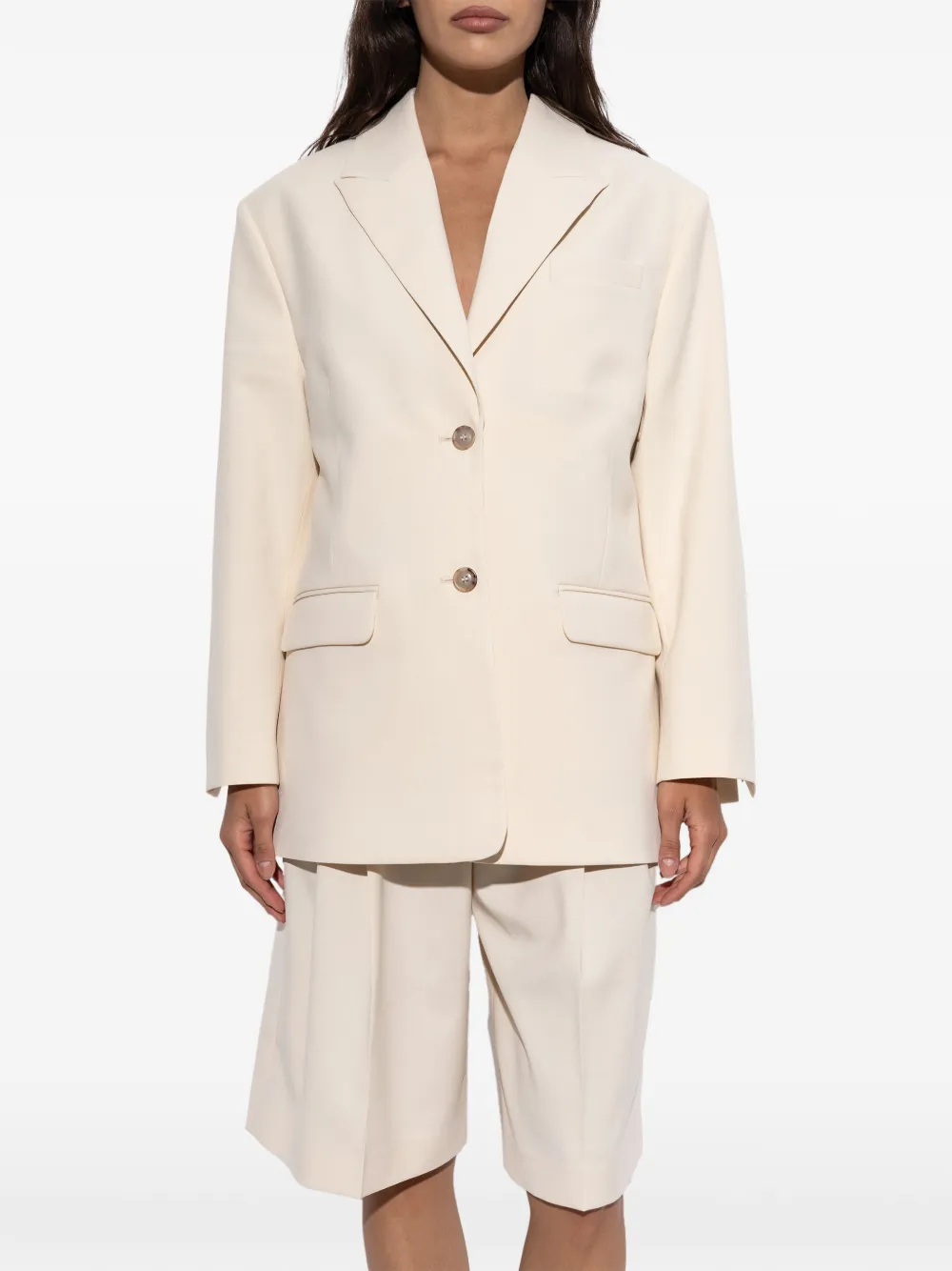 By Malene Birger Blazer met enkele rij knopen Beige