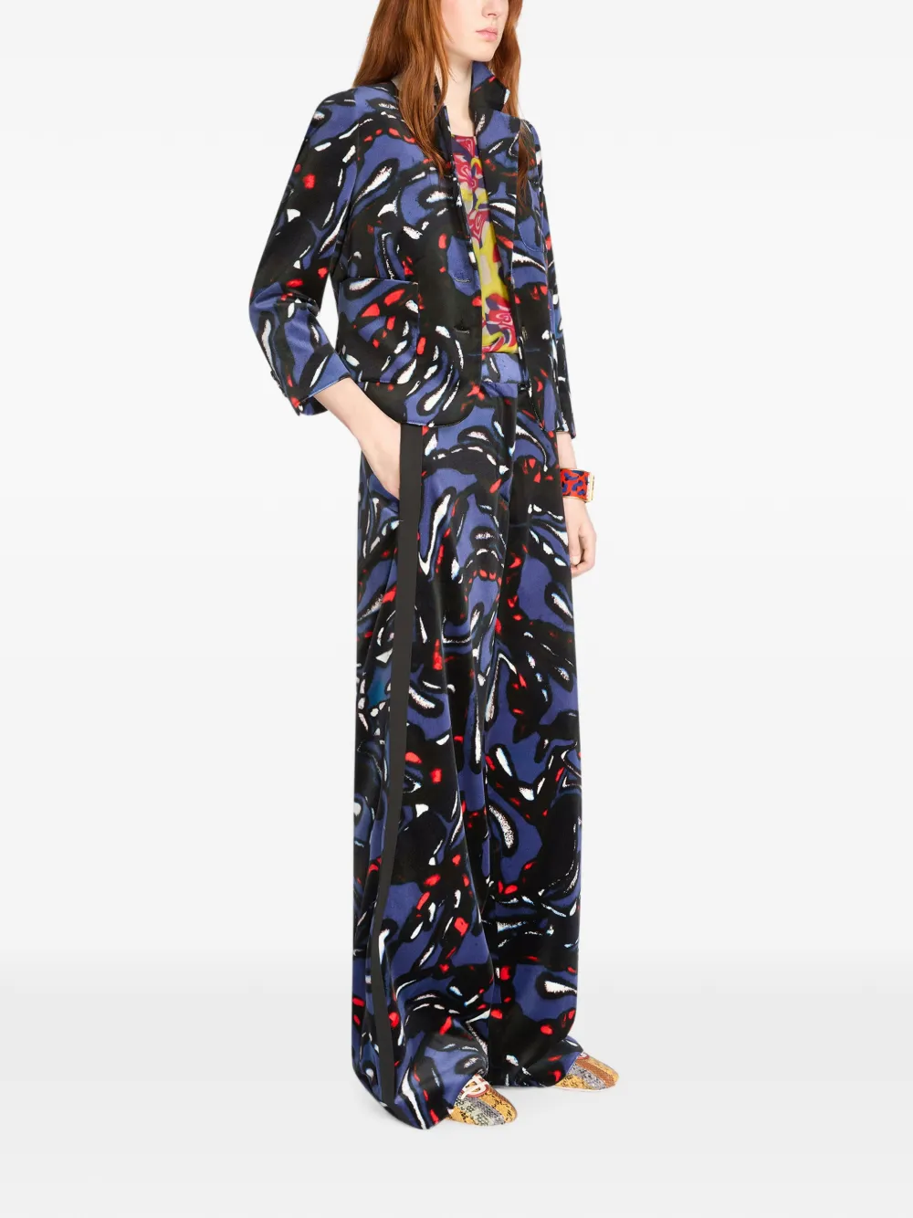DRIES VAN NOTEN Cropped Velvet Blazer in Blue, view 3