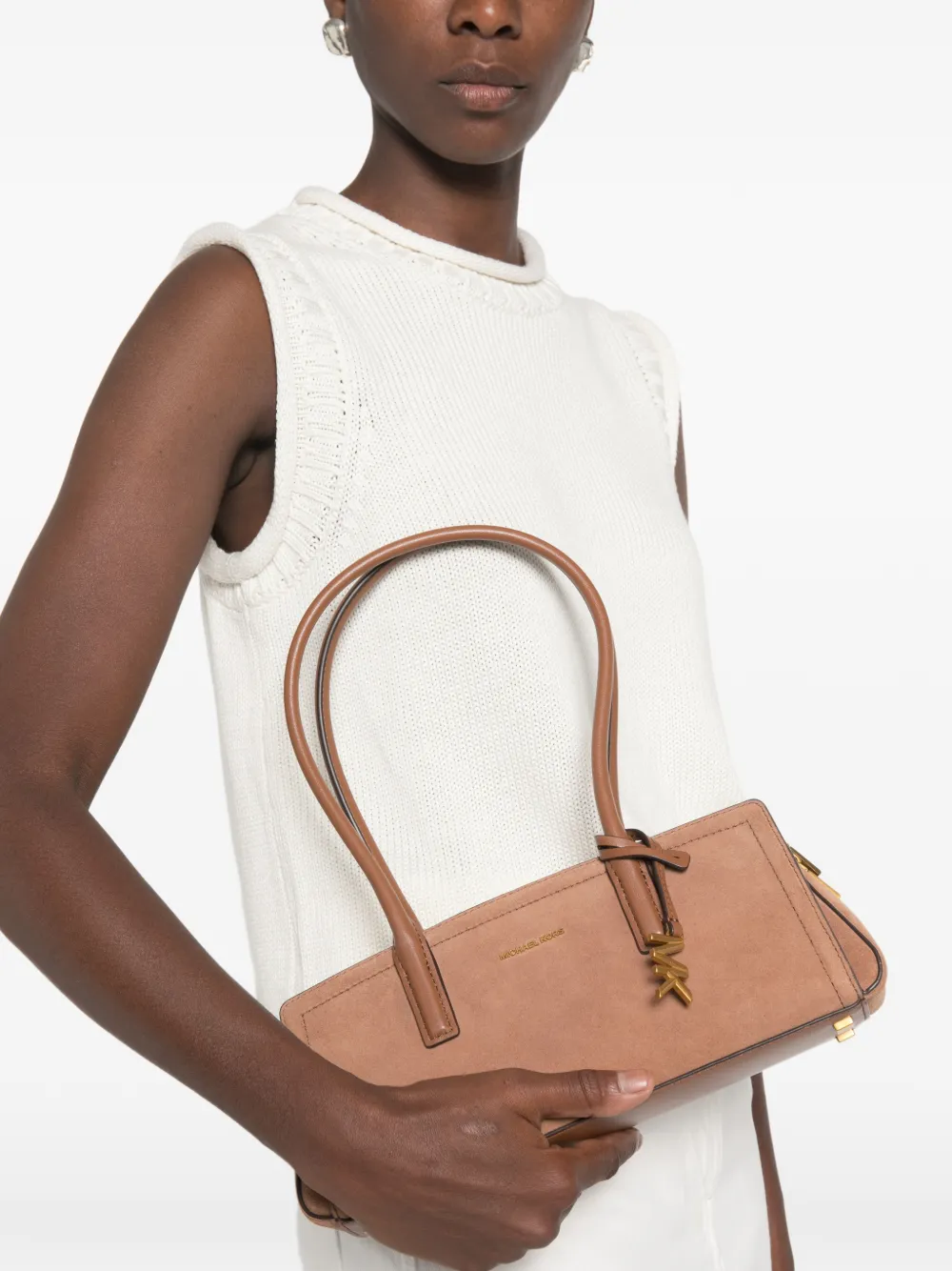 Michael Kors Kleine Laila suède schoudertas met logoplakkaat Bruin