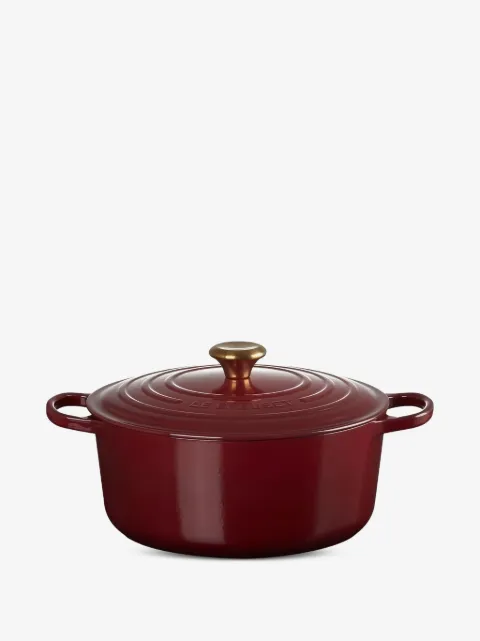 Le Creuset round casserole