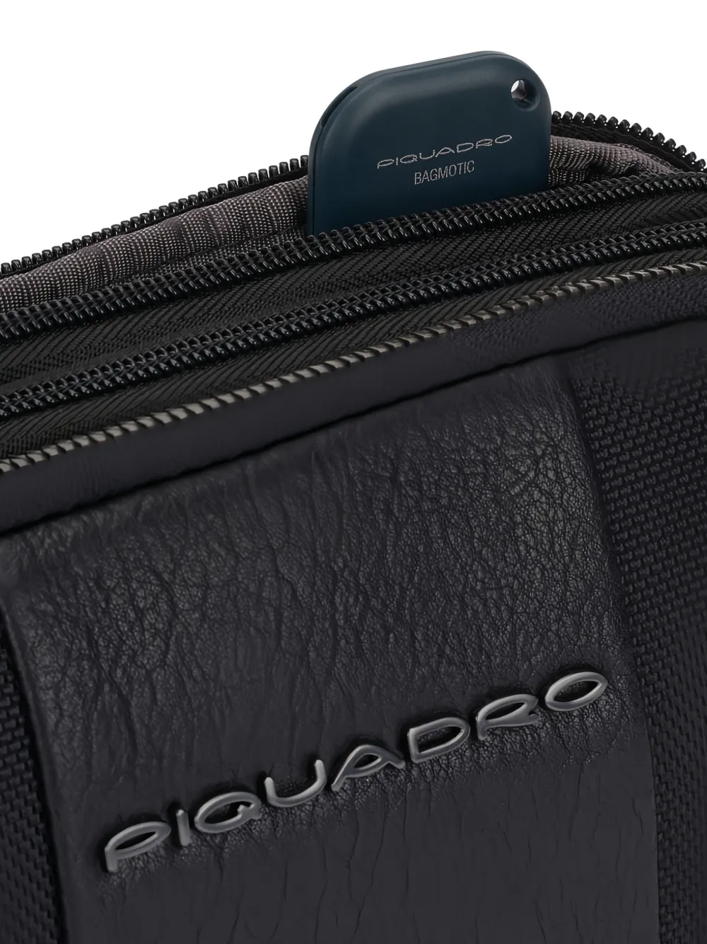 PIQUADRO Clutch met logoplakkaat Zwart