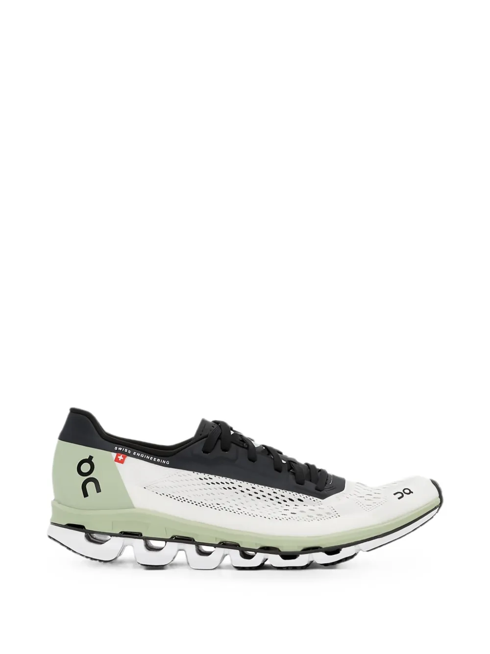 On Cloudboom sneakers Beige